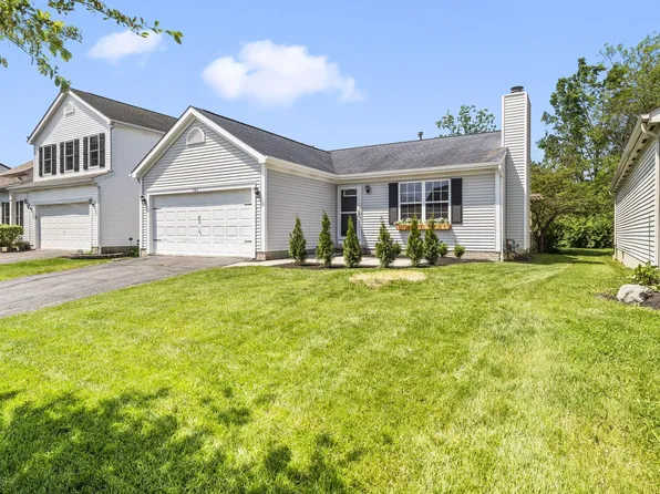 643 Rainbow Dr, Marysville, OH 43040