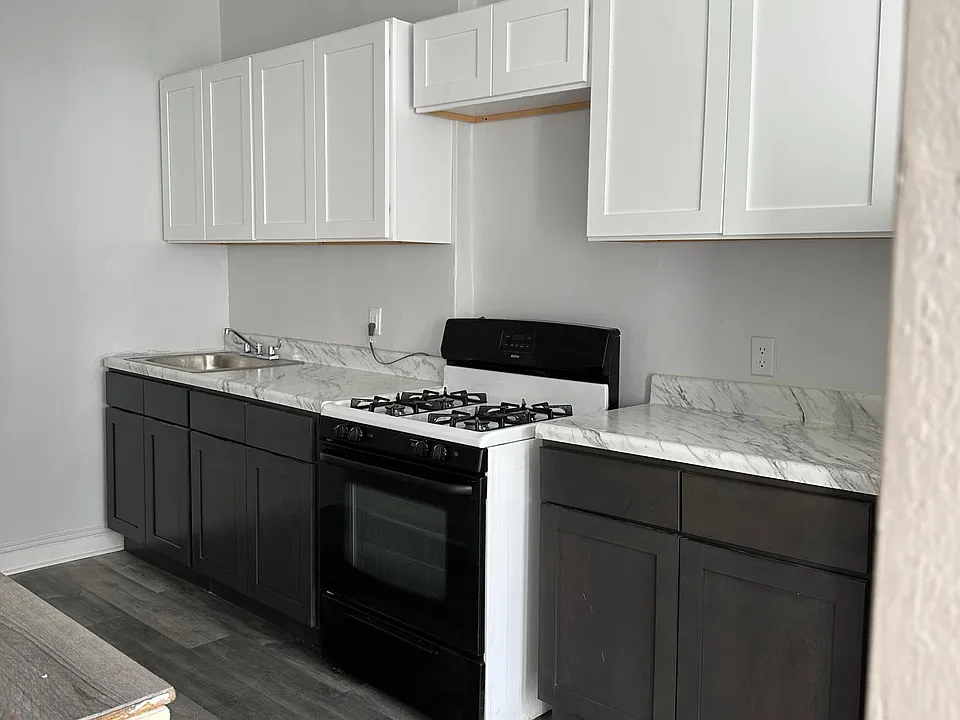 449 Elizabeth Ave #411
