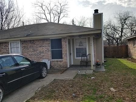 1st image of 1700 Windsong Ln