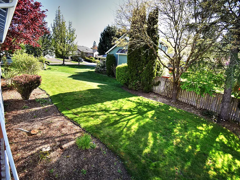 2918 Lohman Ct SE — Photo 37