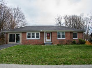 107 Evergreen Dr, Lawrenceburg, KY 40342