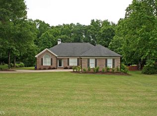 1041 Ashland Dr, Statham, GA 30666