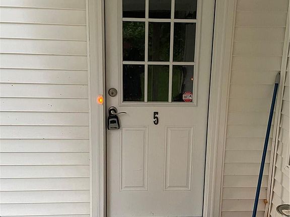 4th image of 12 West St APT 6