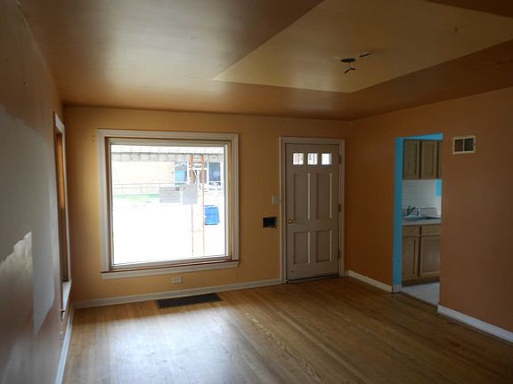 4th image of 2054 N 17th Ave