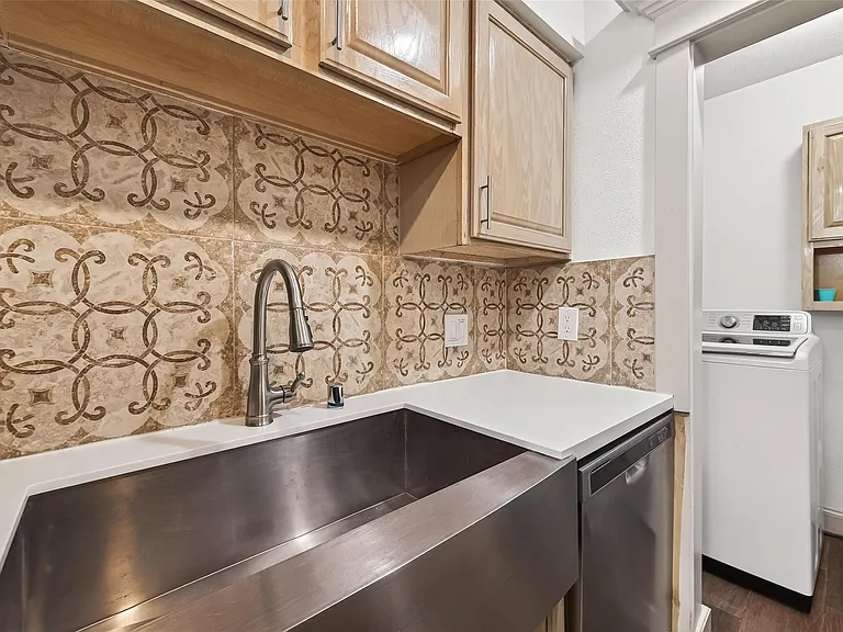 3684 Ocee St — Photo 10