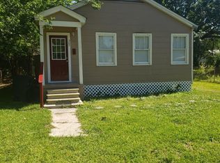 305 W Caroline St, Gonzales, LA 70737