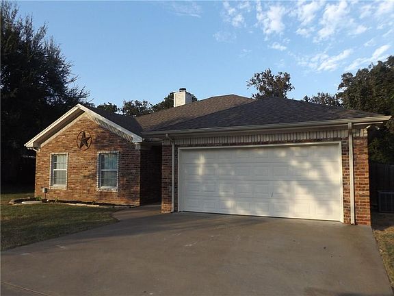 2nd image of 6205 Kelly Dr