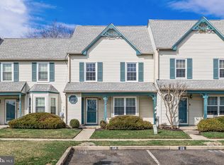 26 Knoll Dr, Blackwood, NJ 08012