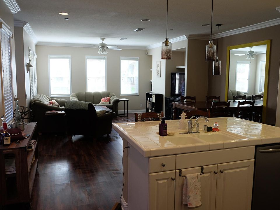 1st image of 14975 S Highland Ave Unit 36