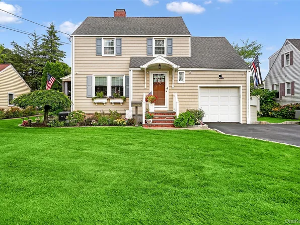 23 W Glen Avenue, Port Chester, NY 10573