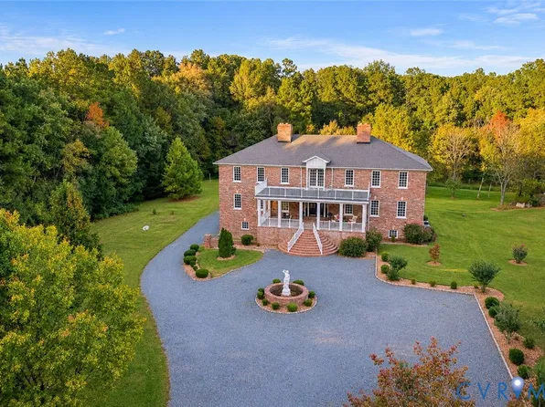 9413 N Rinker Dr, Mechanicsville, VA 23116