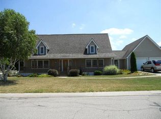 12301 Oak St, Birch Run, MI 48415