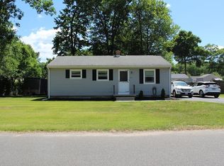 151 Newhouse St, Springfield, MA 01118