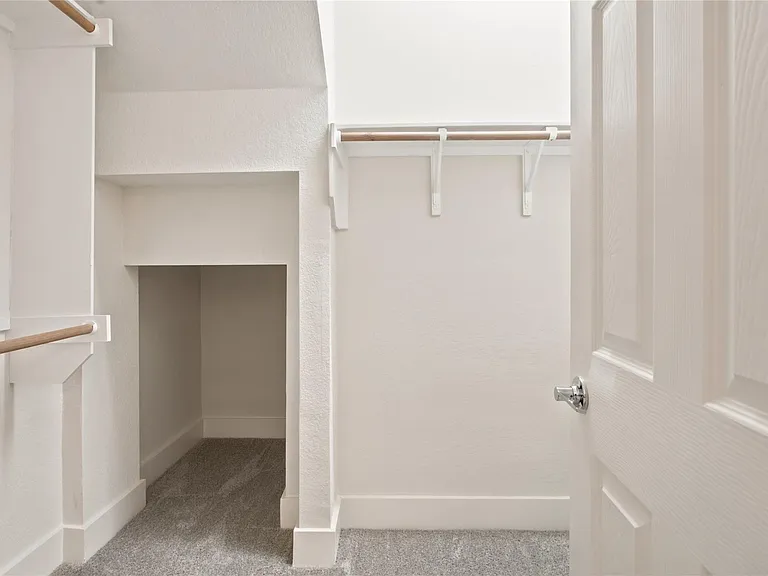 11415 Culzean Castle Dr — Photo 16