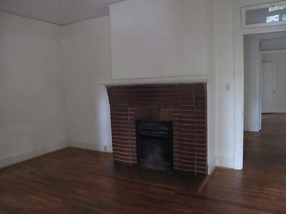 fire place in the livingroom