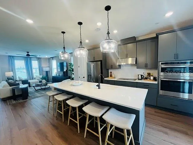 15501 Hamlin Park Dr — Photo 9