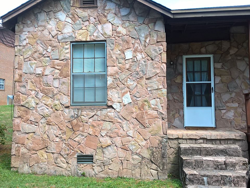 1st image of 903 Elm Ave