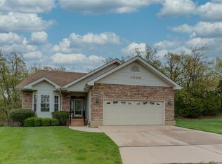 1006 Fiddlecreek Ct, Wentzville, MO 63385