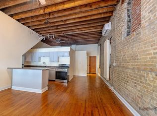 2955 N Spaulding Ave APT 1F, Chicago, IL 60618