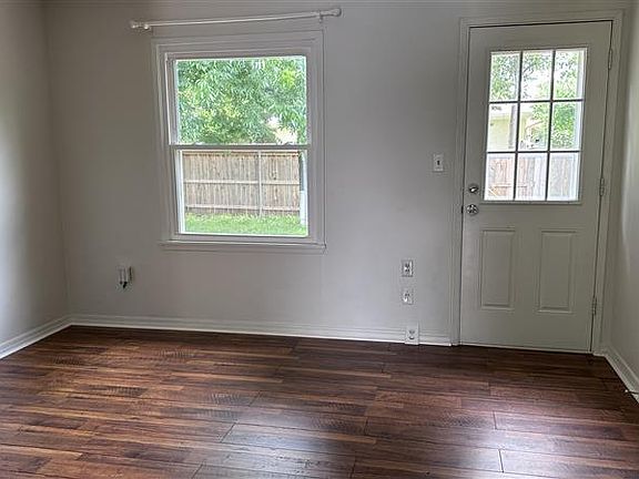 4th image of 1412 Carlisle Ct