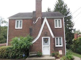 557 Springdale Dr, Pittsburgh, PA 15235