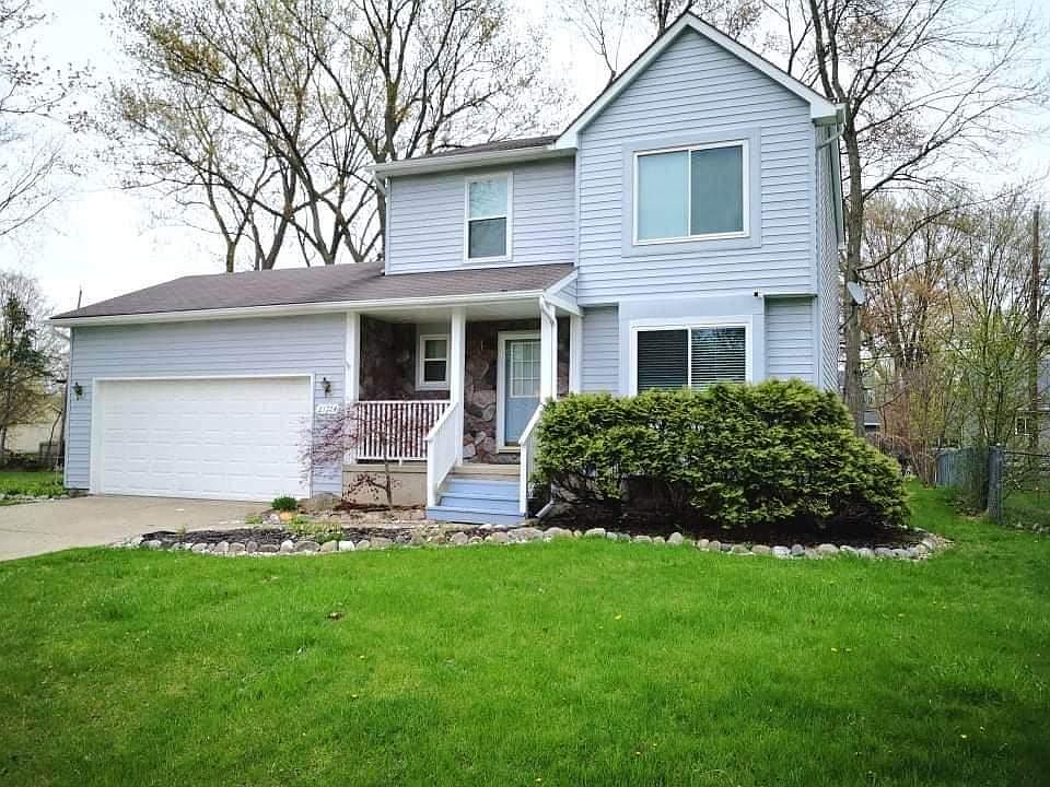 front of the home, 2.5 car attached garage