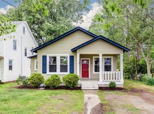 36 Hitchens Ln, Newport News, VA 23601