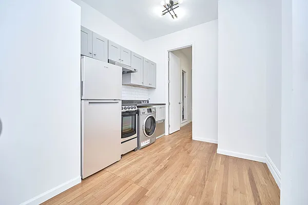 Rented by Living New York | media 13