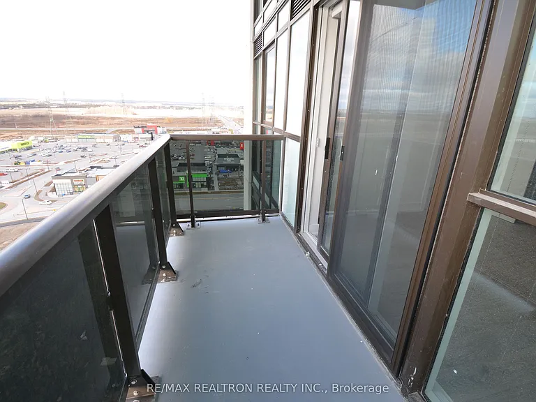 2550 Simcoe St N #1505 — Photo 12