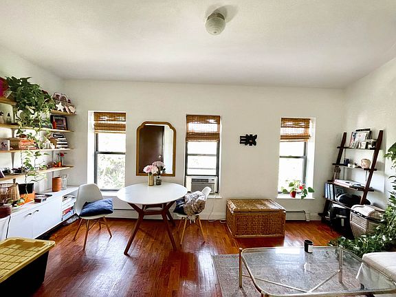4th image of 597 Saint Marks Ave APT 4