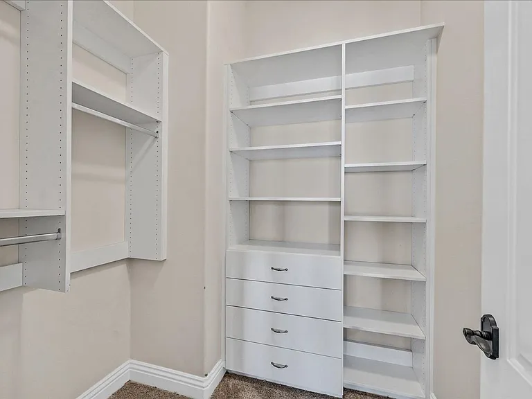 5790 Aspen Falls Cir — Photo 38