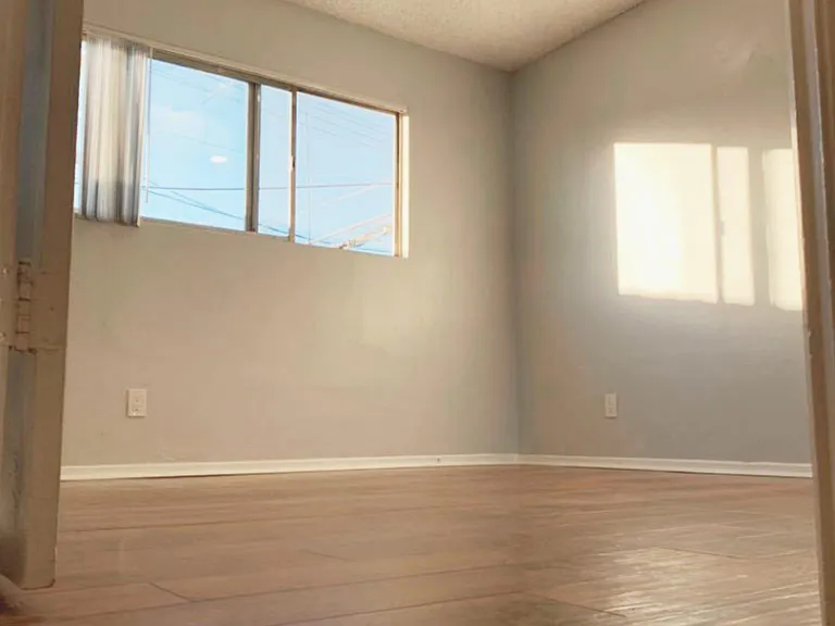 4020 Inglewood Blvd #10 — Photo 1