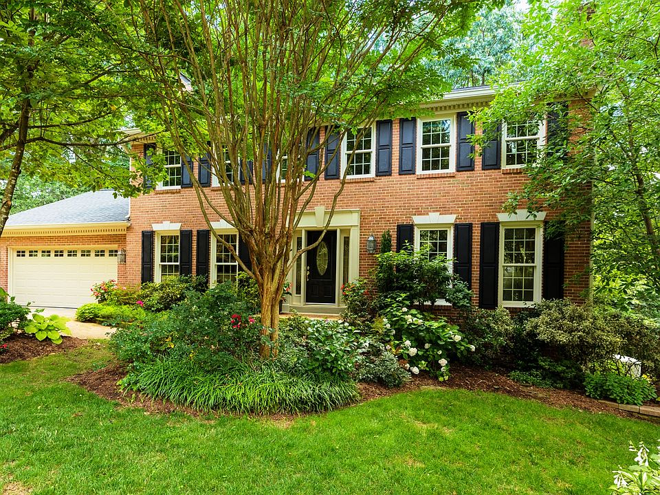 1st image of 4405 Eastwood Ct