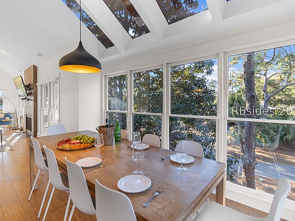 4th image of 1 Brown Pelican Rd