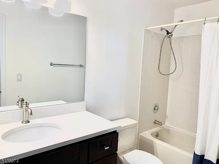 305 Marten Rd — Photo 22