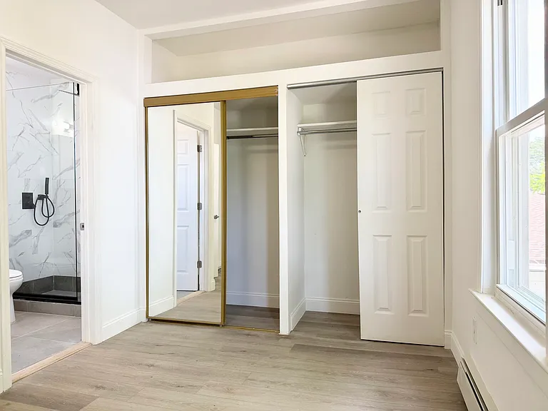 164 Bruckner Ave #2 — Photo 14