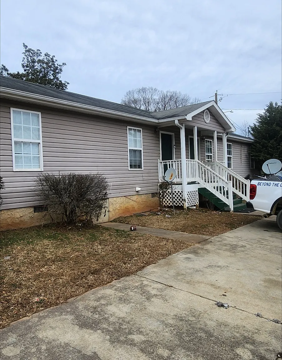 120 Old Bushmill Rd — Photo 1