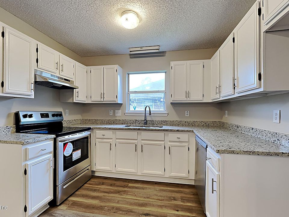 10982 COPPER HILL Drive, Jacksonville, FL 32218 Zillow