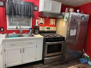 90 Willow Ln, Coldwater, MI 49036