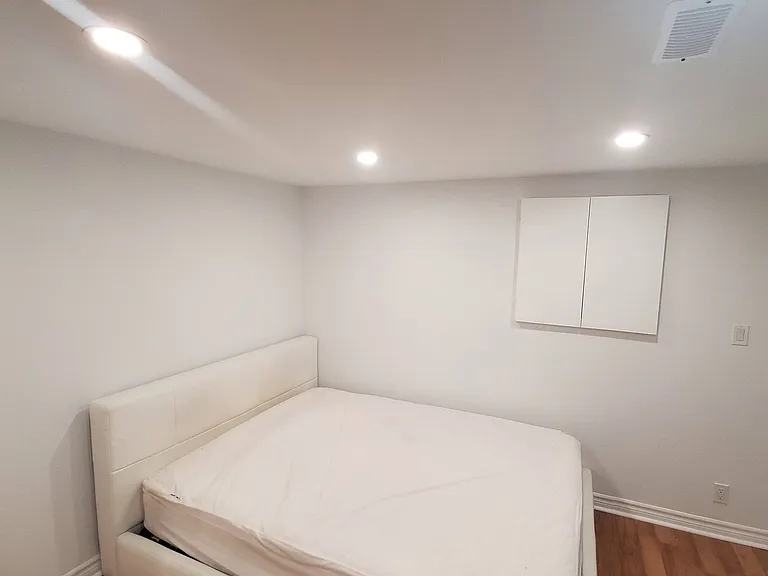 16 Cresthaven Dr — Photo 34