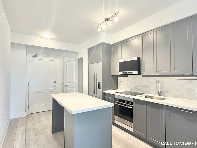 30 Elm Dr W #1702 — Photo 3
