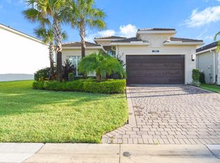 9589 Highland Pointe Pass, Delray Beach, FL 33446