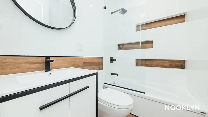 Rented by Nooklyn NYC LLC | media 11