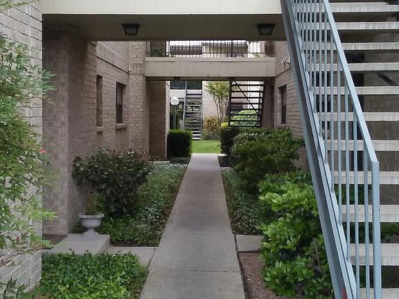 4th image of 11843 Braesview APT 2412