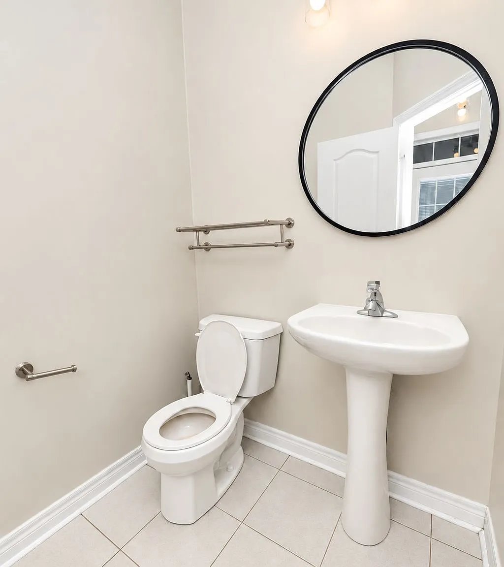 3 bed, $2,850 — Photo 3