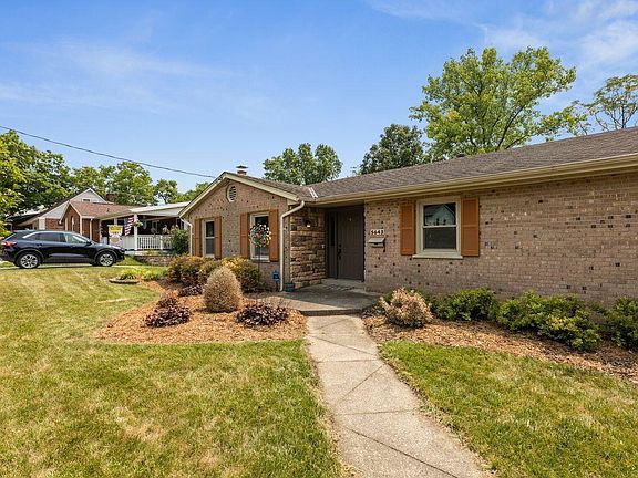 3rd image of 5643 Alomar Dr