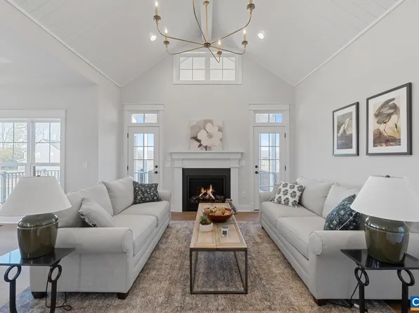 11 Decerbo Ter, Charlottesville, VA 22911