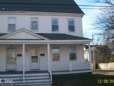 10 Elmwood St, Amesbury, MA, 01913