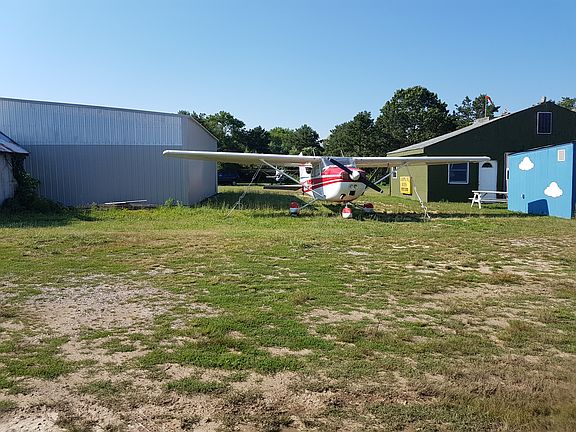 2nd image of 115 Montauk Hwy