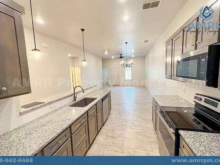 1248 N 7th St — Photo 8